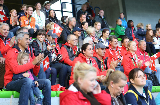 La délégation Suisse vibre pour ses athlètes!