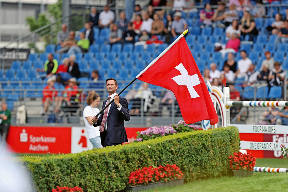 Michel Sorg ist der Fahnenträger der Schweizer Springreiterequipe und des Schweizerischen Verbands für Pferdesport. | © Tiffany van Halle