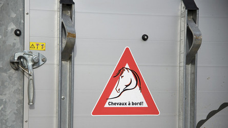Informations importants concernant les transports de chevaux au niveau international qui se rendent à des manifestations équestres